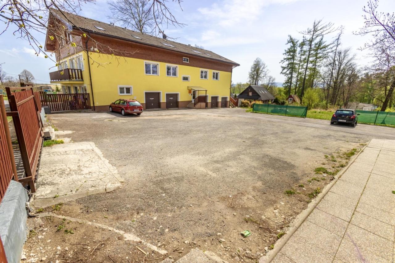 Apartman Theo Velky Slavkov Exterior photo